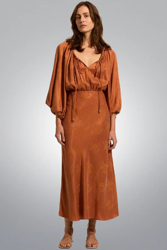 AUGUST THE LABEL Womens Zelda Midi Dress - Rust Fashionable Floral Embroidery Midi Dress AUGUST THE LABEL Womens Zelda Midi Dress - Rust Fashionable Floral Embroidery Midi Dress