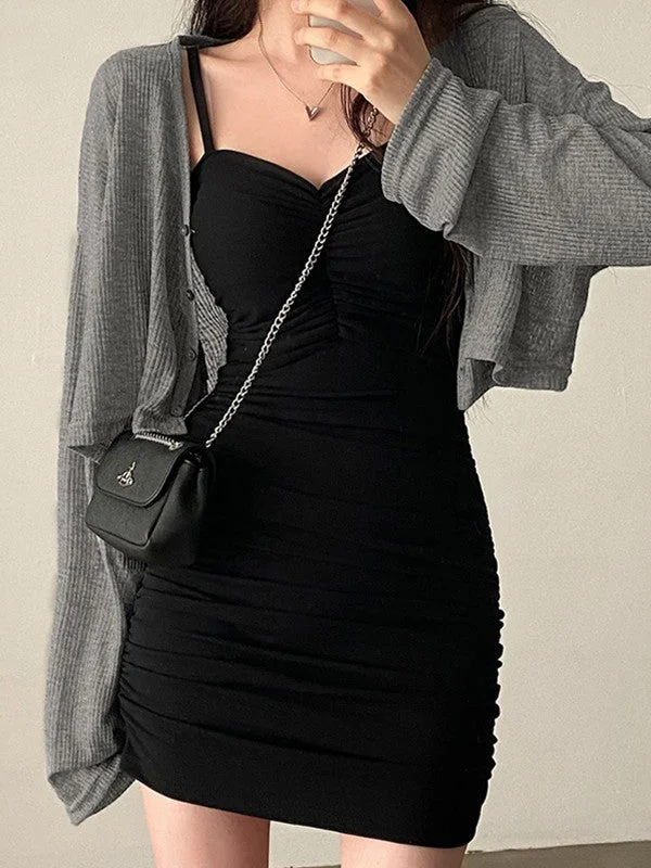 BerryBetty - Black Ruched Bodycon Mini Dress Elegant Mini Dress with Pleats