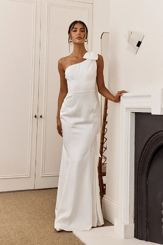Carriann One-Shoulder Bow Maxi Dress White Chic Sleeveless Maxi Dress