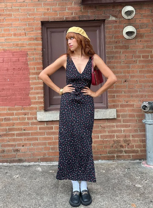 Garrick Maxi Dress Black / Red Chic Summer Floral Maxi Dress