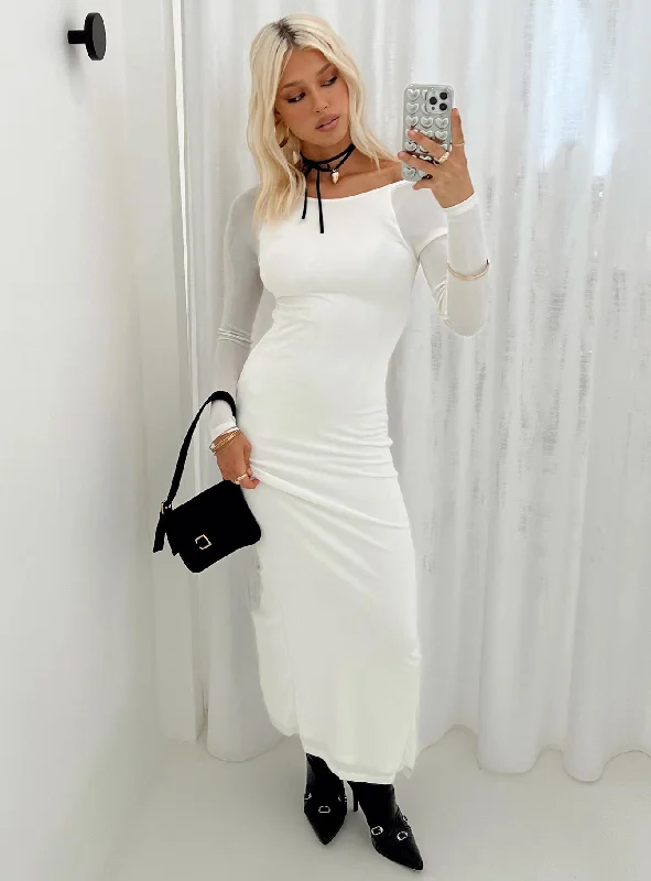 Mariani Backless Maxi Dress White Cozy Knitted Maxi Dress