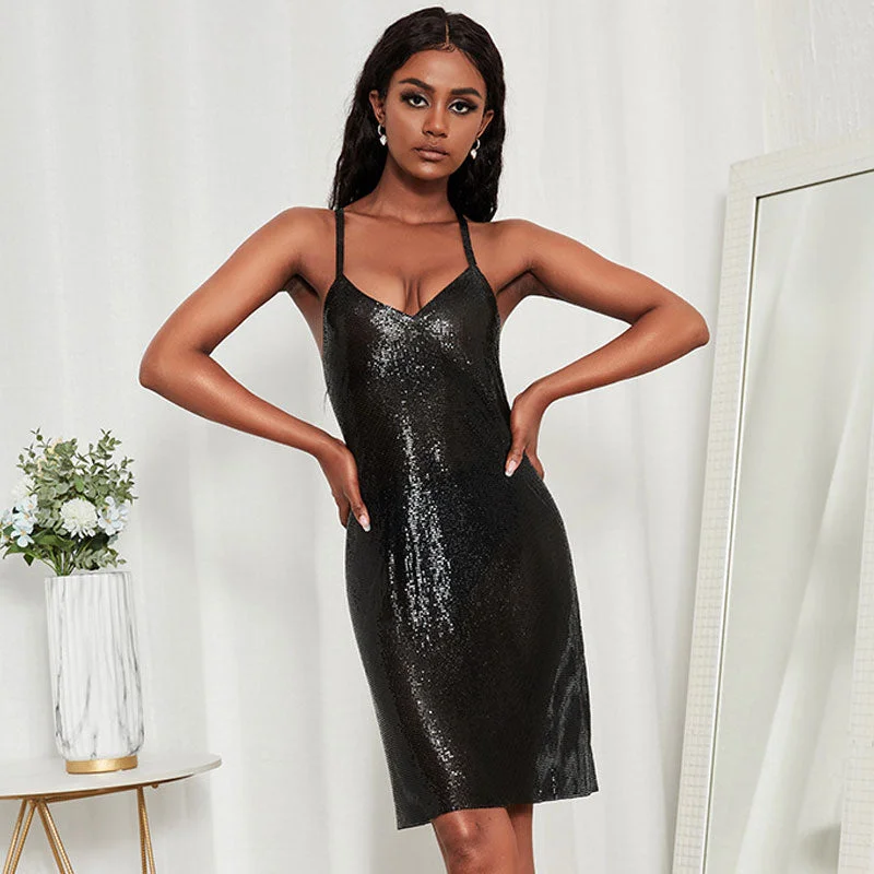 BerryBetty - V Neck Low Back Sleeveless Party Mini Dress - Black Fashionable Summer Mini Dress BerryBetty - V Neck Low Back Sleeveless Party Mini Dress - Black Fashionable Summer Mini Dress