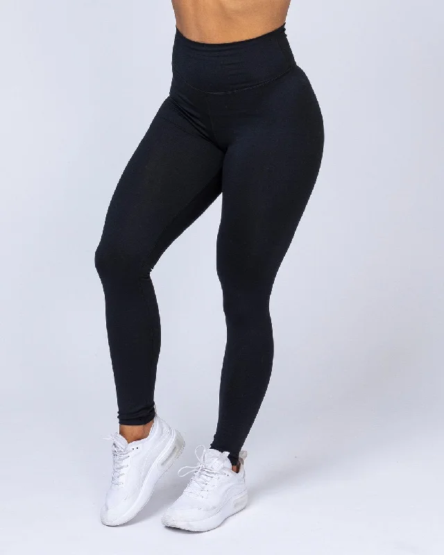 Muscle Nation | Signature Full Length Scrunch Leggings – Black Fashionable Floral Active Leggings Muscle Nation | Signature Full Length Scrunch Leggings – Black Fashionable Floral Active Leggings