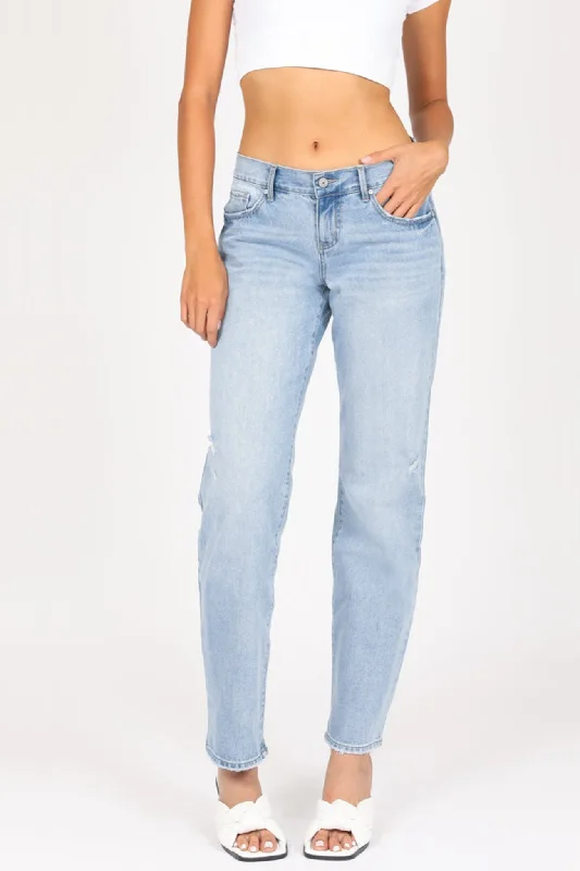 Vintage Reunion Low Rise Baggy Jeans - Nostalgic Light Fashionable Slouchy Fit Jeans Vintage Reunion Low Rise Baggy Jeans - Nostalgic Light Fashionable Slouchy Fit Jeans